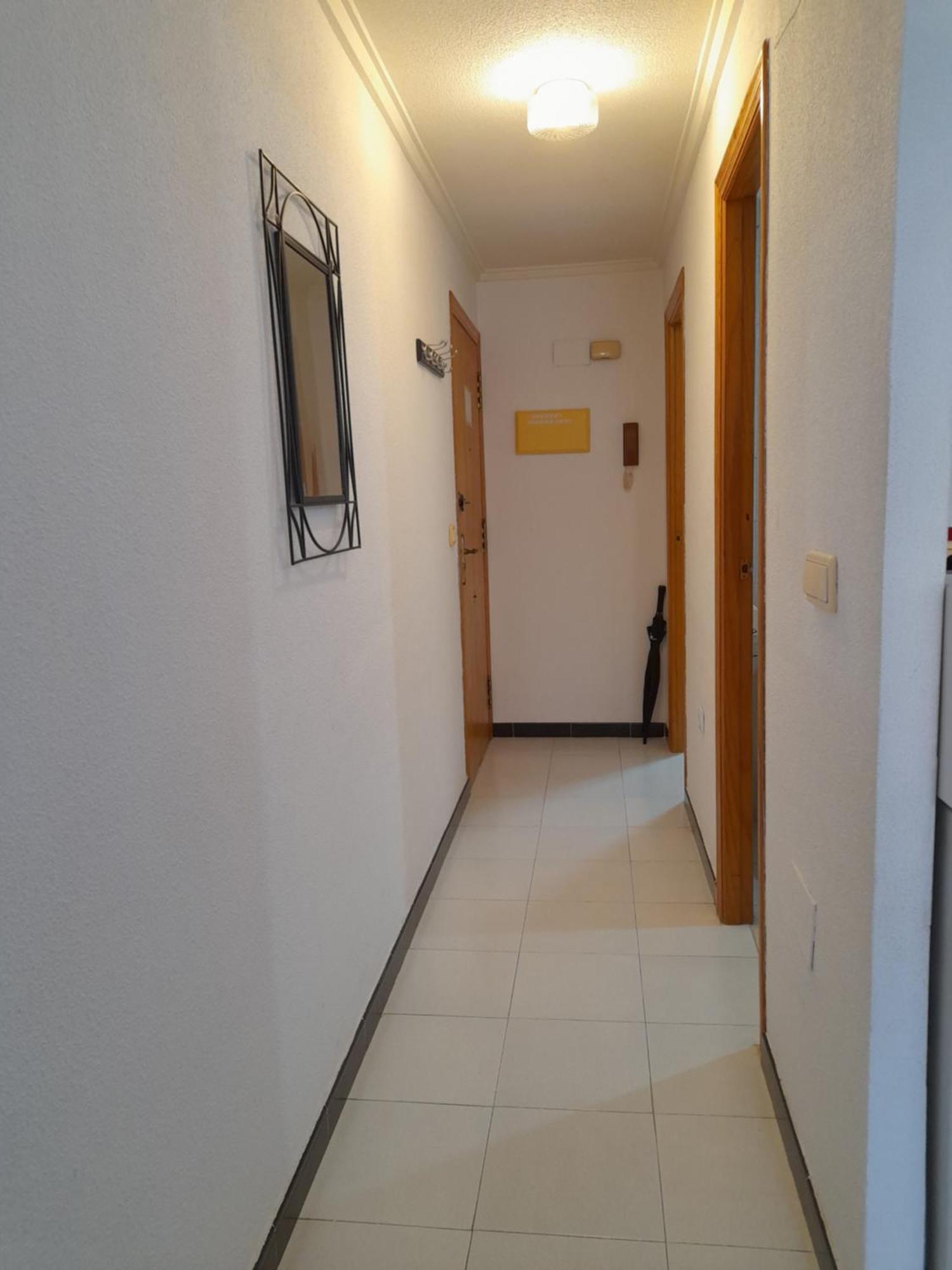 Cosy 200m From The Sea