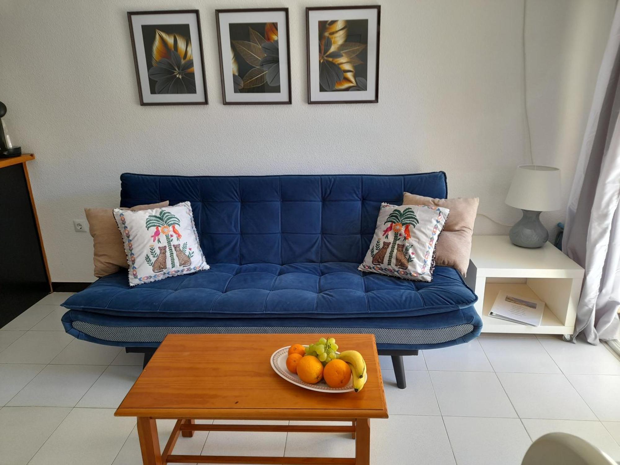 Cosy 200m From The Sea Apartment